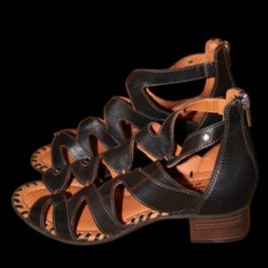 🖤 Pikolinos Melilla Black Strappy Heeled Sandals – Effortless Elegance